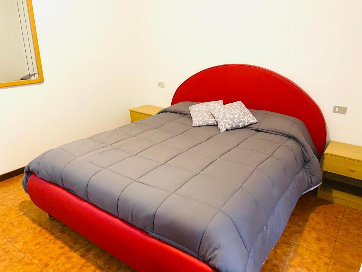 Appartamento Rosso Lazise Zewnętrze zdjęcie